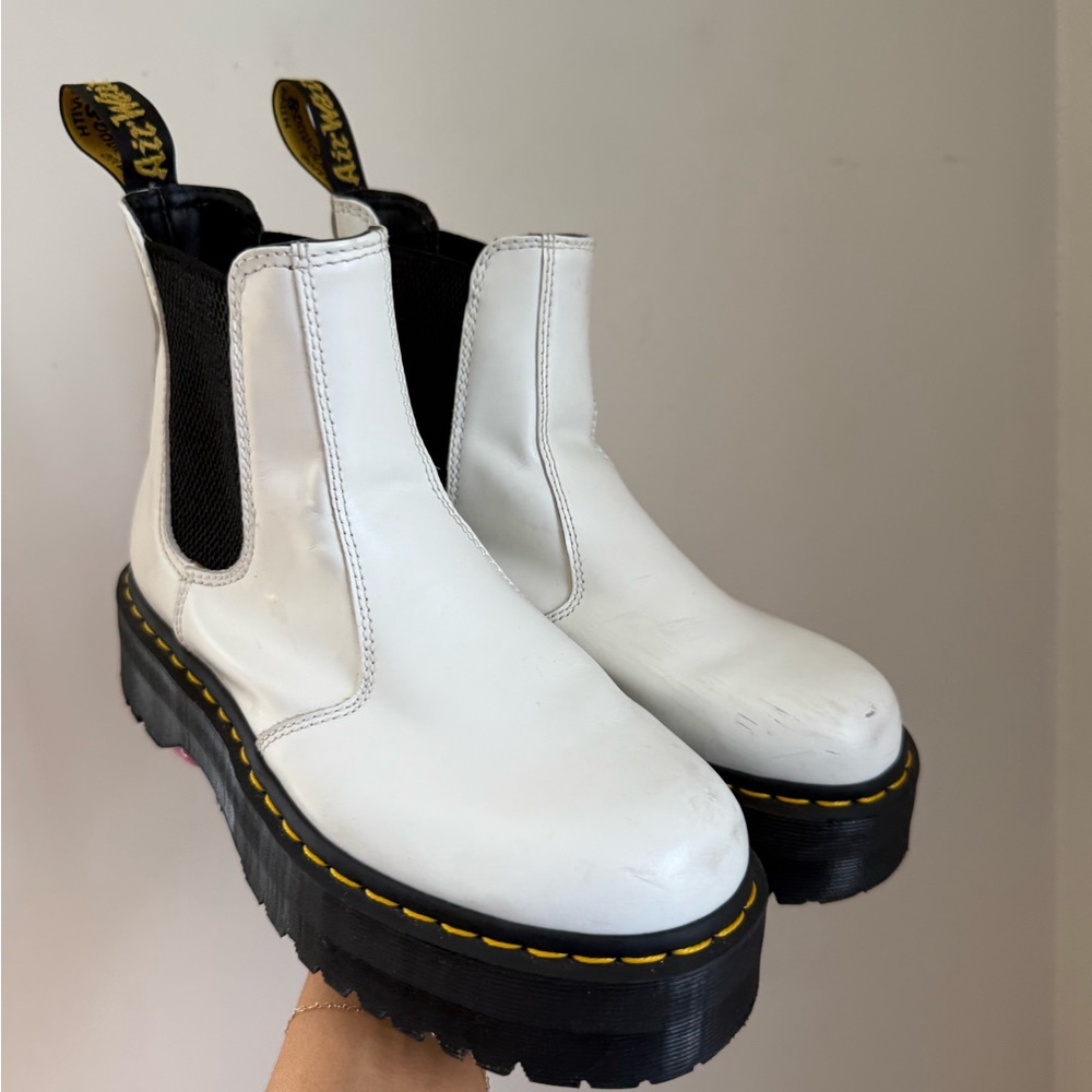 Dr. Martens 2976 Quad White Leather Chelsea Boots 9L - Picture 5 of 13